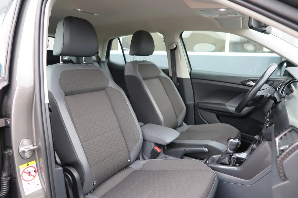 1.0 TSI 110pk DSG Style, Led, Virtual Cockpit, Navigatie, Stoelverwarming, DAB+ ,Carplay ,etc .