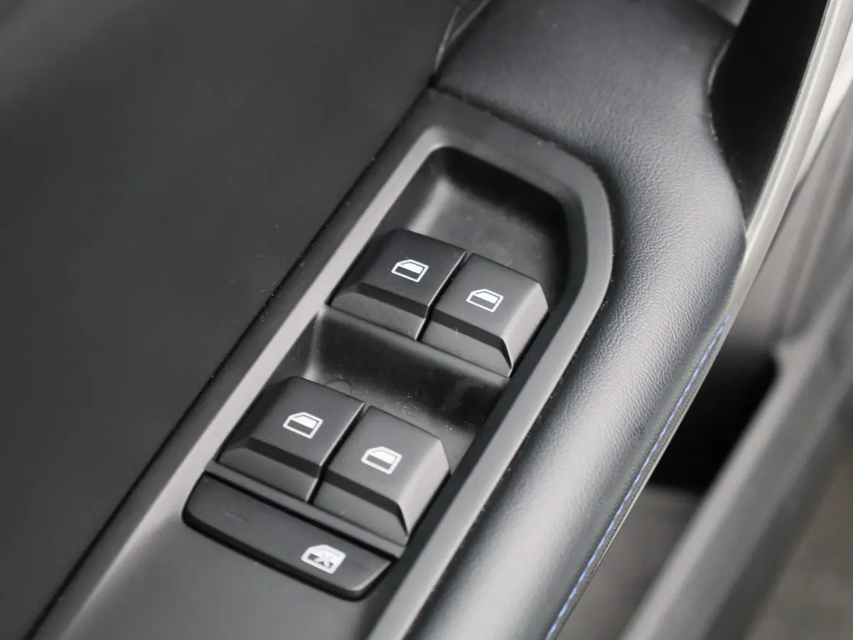 Comfort 64 kWh | SOH 96% | APPLE CARPLAY - ANDROID AUTO | PARKEERSENSOREN | CLIMATE CONTROL | CRUISE CONTROL |