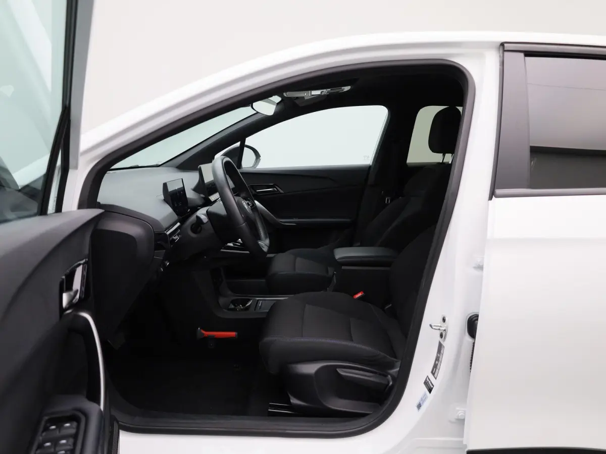 Comfort 64 kWh | SOH 96% | APPLE CARPLAY - ANDROID AUTO | PARKEERSENSOREN | CLIMATE CONTROL | CRUISE CONTROL |