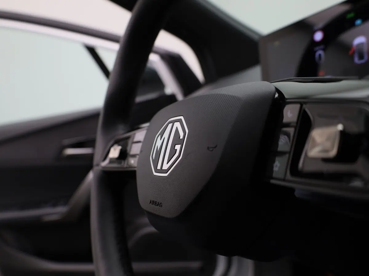 Comfort 64 kWh | SOH 96% | APPLE CARPLAY - ANDROID AUTO | PARKEERSENSOREN | CLIMATE CONTROL | CRUISE CONTROL |