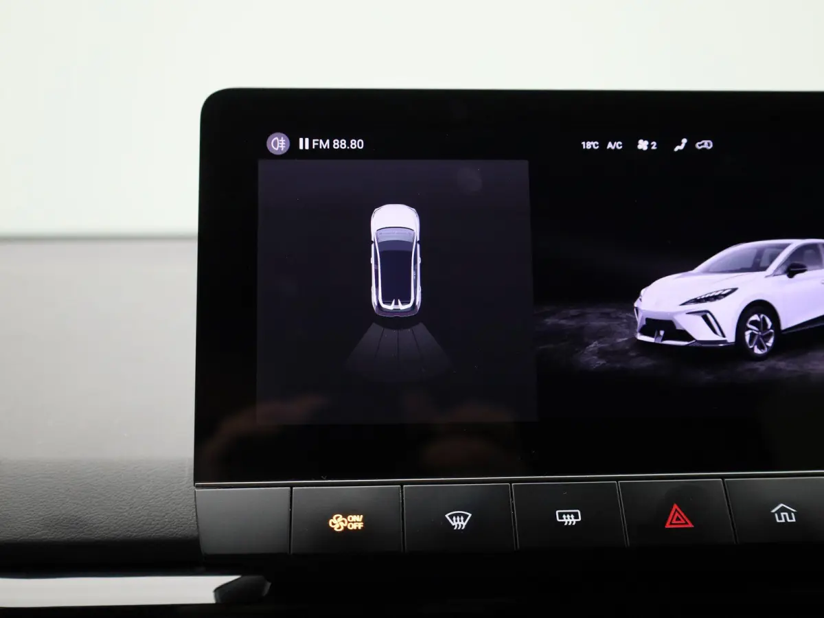 Comfort 64 kWh | SOH 96% | APPLE CARPLAY - ANDROID AUTO | PARKEERSENSOREN | CLIMATE CONTROL | CRUISE CONTROL |