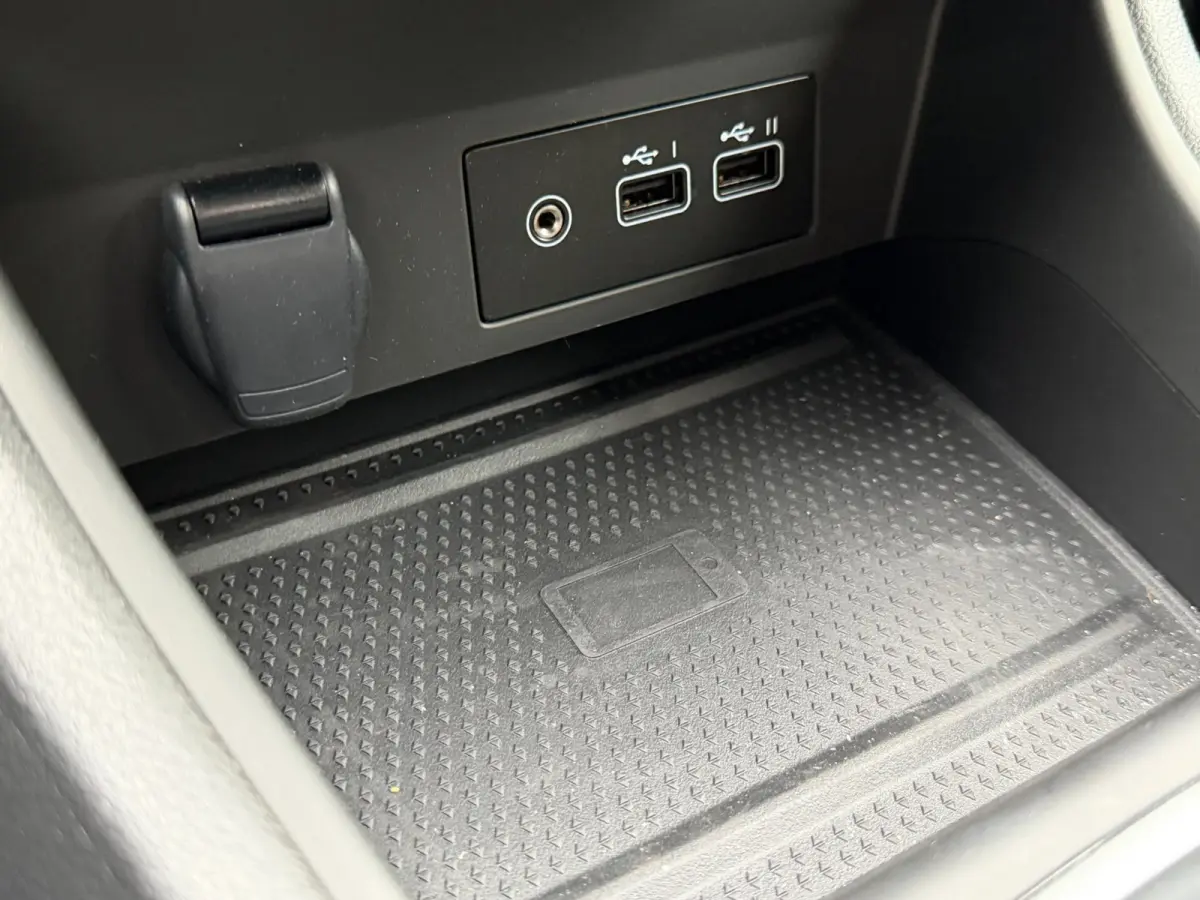 1.6 E-Tech full hybrid 145 techno, Mitsubishi ASX