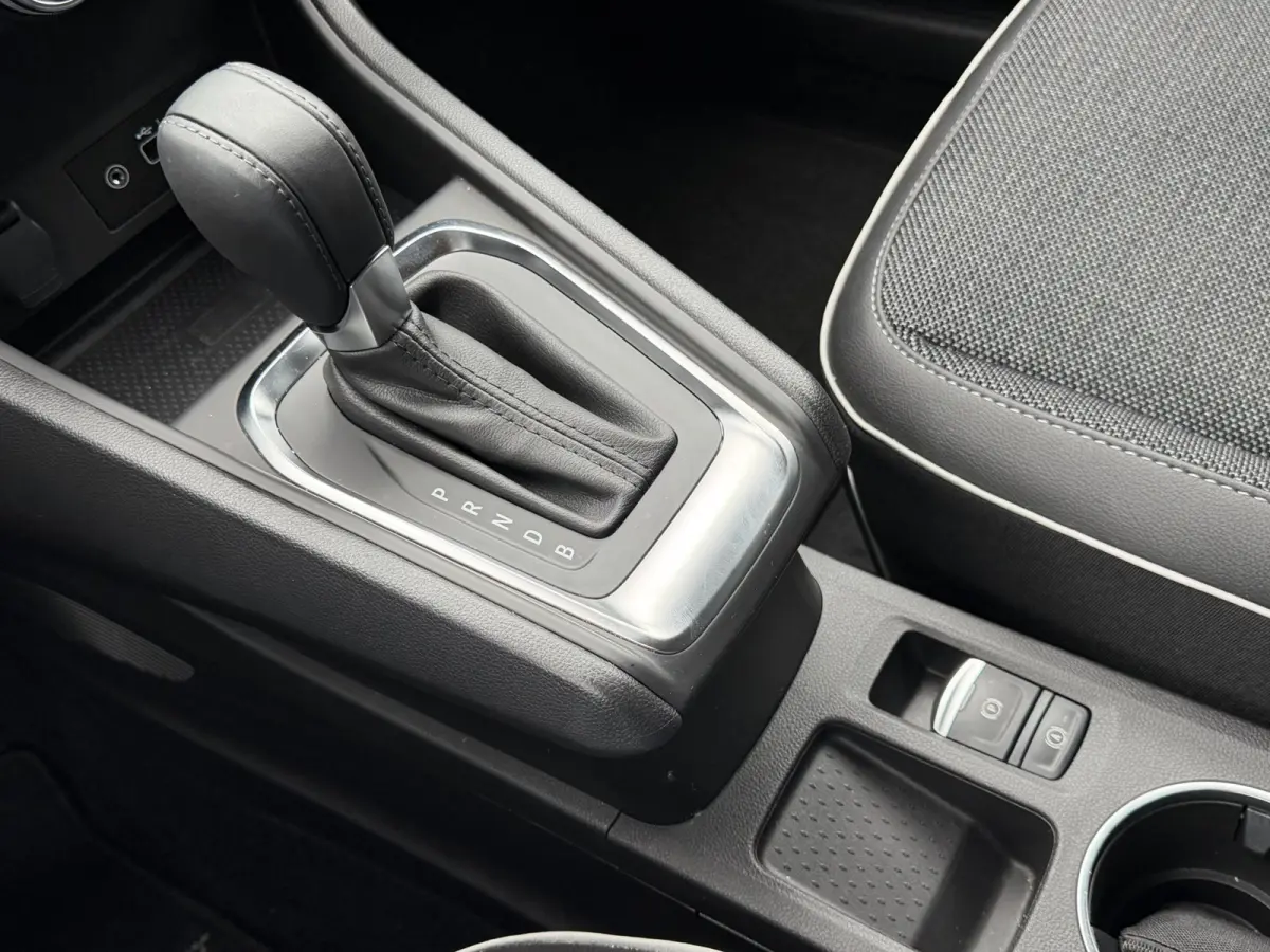 1.6 E-Tech full hybrid 145 techno, Mitsubishi ASX