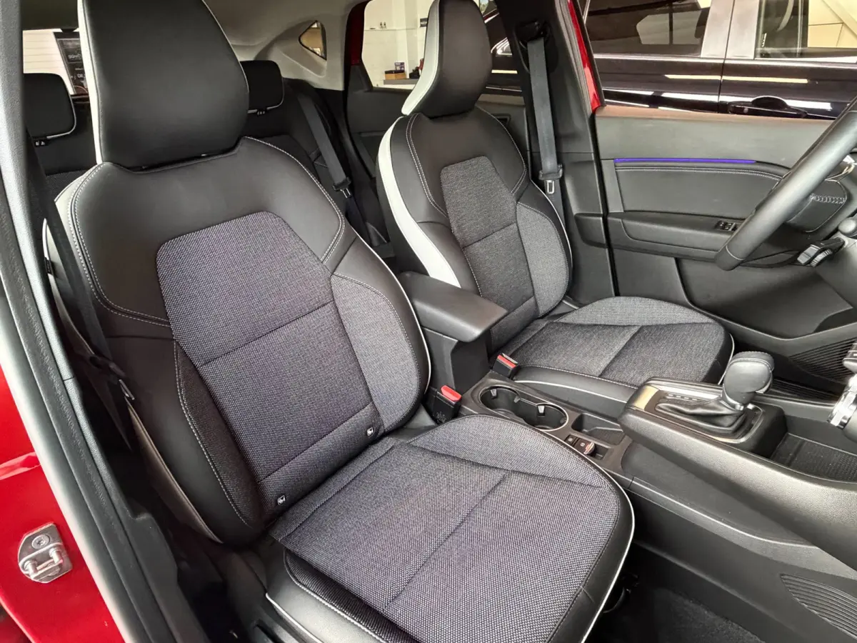 1.6 E-Tech full hybrid 145 techno, Mitsubishi ASX