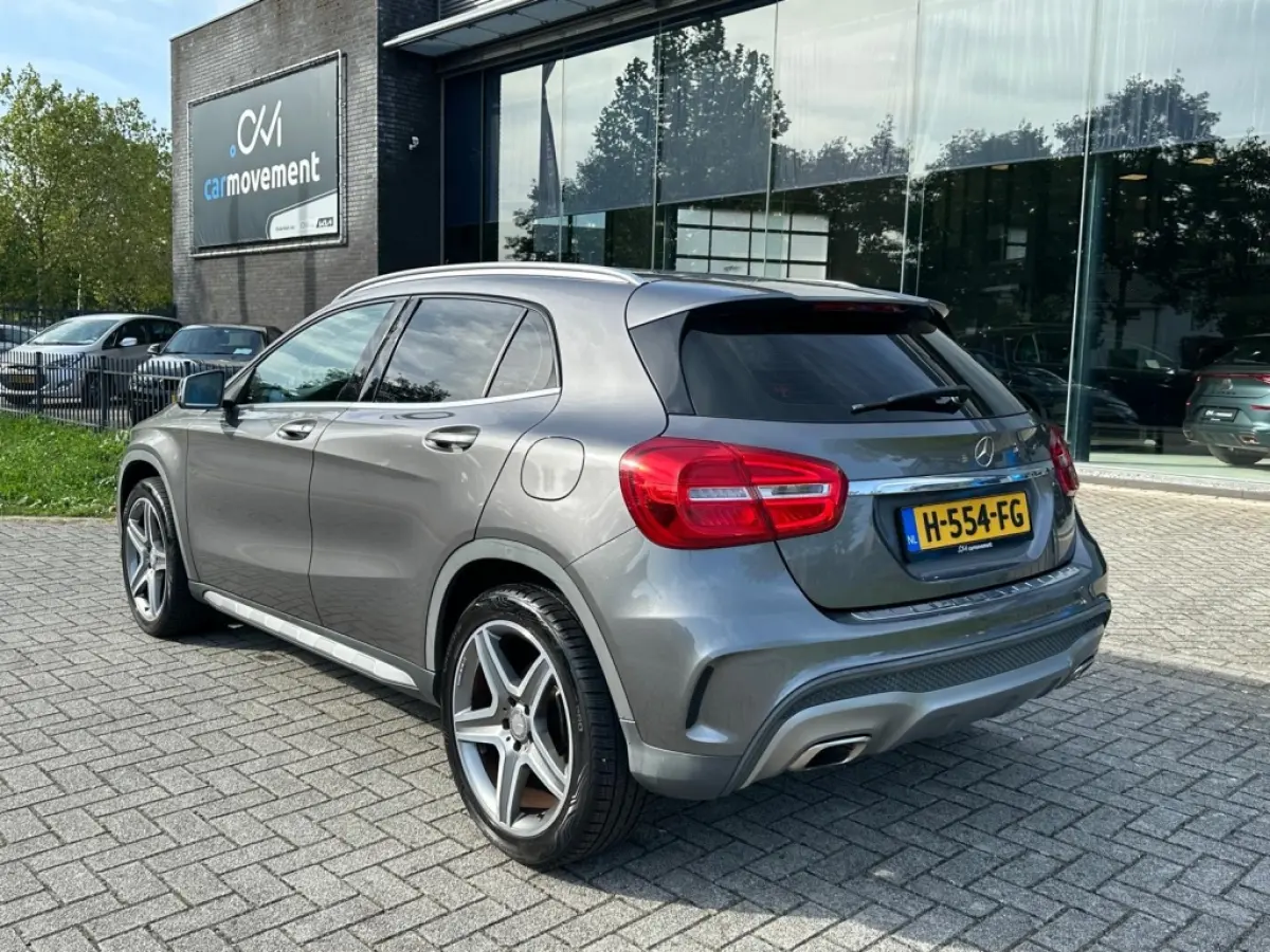 180 Aut. AMG-Styling I Camera I Spiegel-Pakket I Xenon I Stoelverwarming