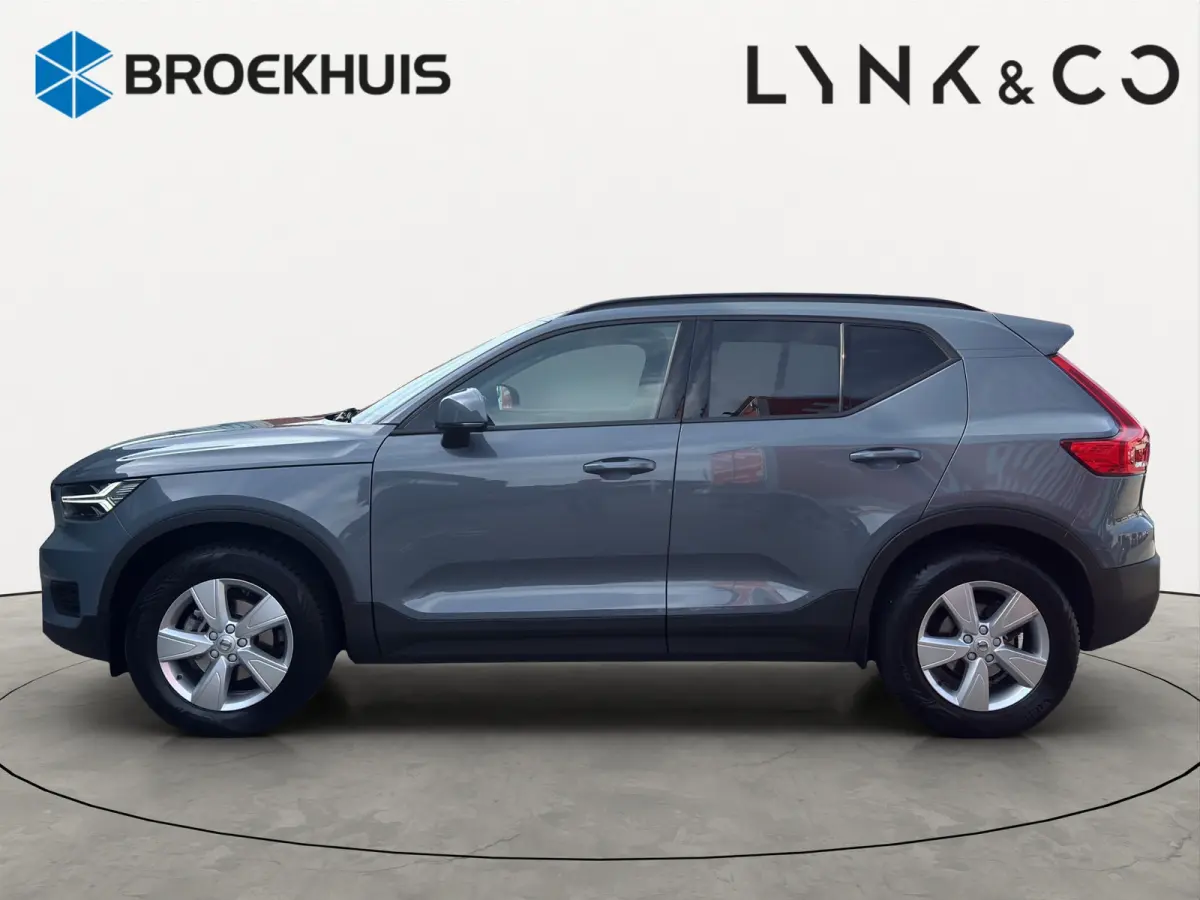 T2 Momentum Core | Trekhaak | Stuur+Stoelverwarming | Cruise control adaptief | Apple Carplay/Android Auto |
