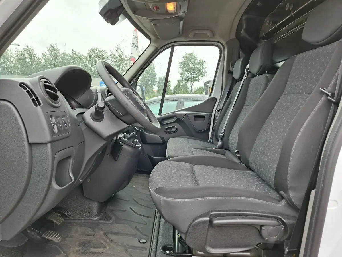 2.3 CDTI BiTurbo L2H2 Start/Stop Navigatie/ClimateControl/CruiseControl/Achteruitrijcamera/3-Zitter/DAB/NAP