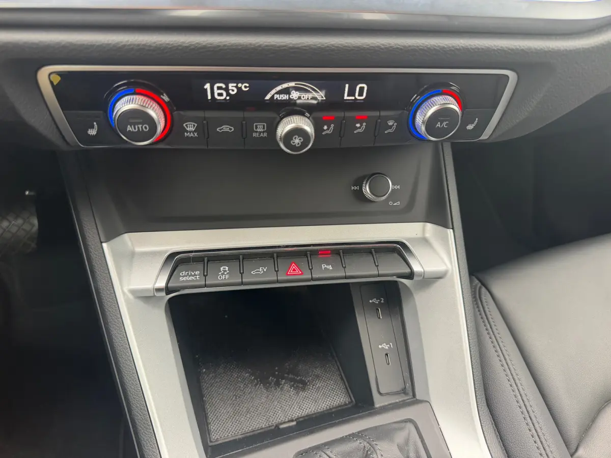 45 TFSI e S Edition - Dew Silver|Zwart leder - Virtual Cockpit Plus - Topstaat