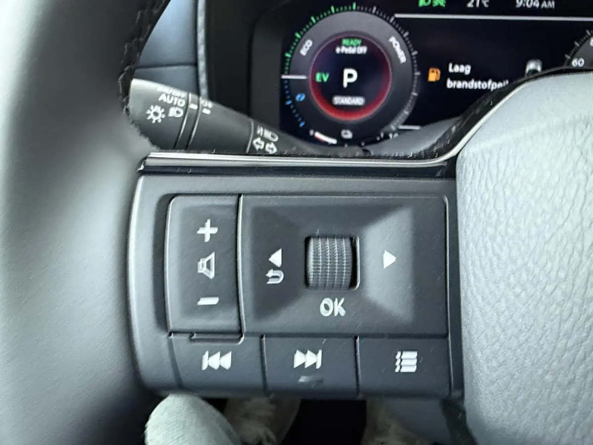 1.6 Hybrid Pulse | €3.000 voorraadvoordeel | MY26 | Midnight Blue Lederen bekleding | Stoel & stuurwielverwarming | Adaptieve cruise control (ProPilot Assist)
