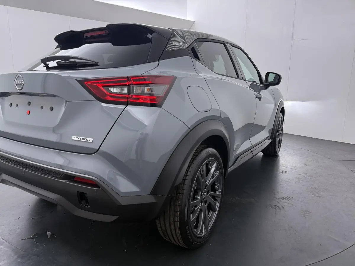 1.6 Hybrid Pulse | €3.000 voorraadvoordeel | MY26 | Midnight Blue Lederen bekleding | Stoel & stuurwielverwarming | Adaptieve cruise control (ProPilot Assist)