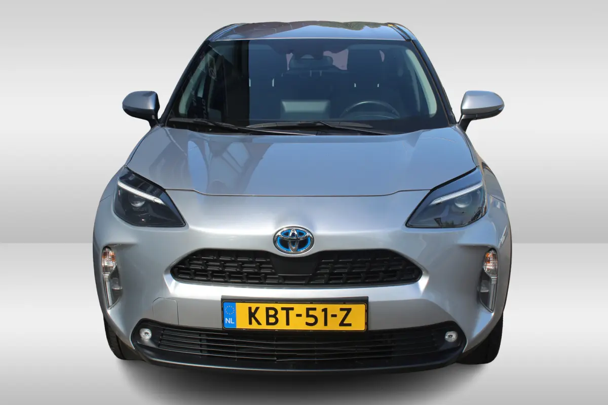 1.5 Hybrid Active Airco automatisch l  Achteruitrijcamera l Apple Carplay/Android Auto l  Grootlichtassistent