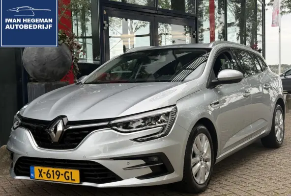 1.3 TCe 140 | Navigatie | ECC | PDC voor + achter | LM Velgen | Apple CarPlay/Android Auto |