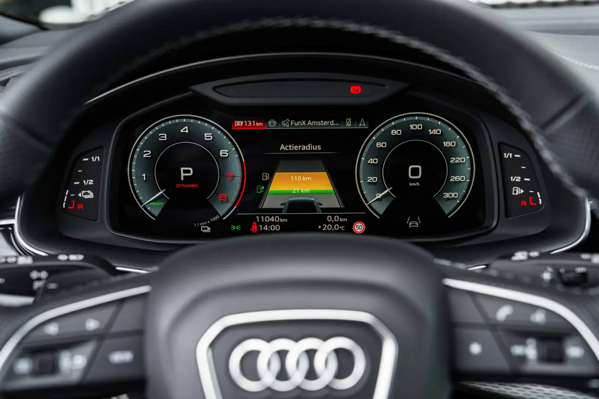 55 TFSI e quattro Pro Line | Panoramadak | Trekhaak | HUD | Bang & Olufsen | Nachtzichtassistent | | Achteruitrijcamera | Audio installatie premium | Dodehoek detectie