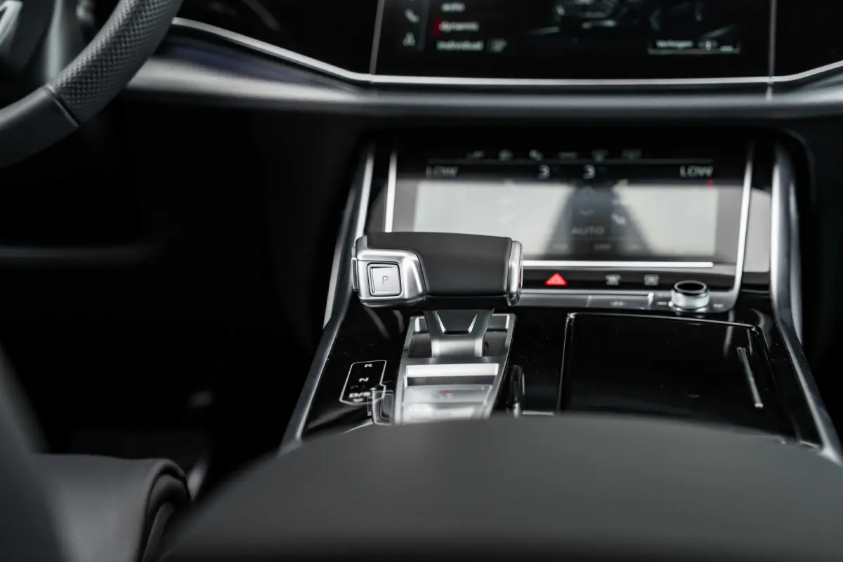 55 TFSI e quattro Pro Line | Panoramadak | Trekhaak | HUD | Bang & Olufsen | Nachtzichtassistent | | Achteruitrijcamera | Audio installatie premium | Dodehoek detectie