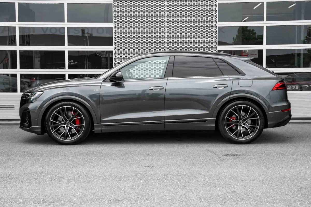 55 TFSI e quattro Pro Line | Panoramadak | Trekhaak | HUD | Bang & Olufsen | Nachtzichtassistent | | Achteruitrijcamera | Audio installatie premium | Dodehoek detectie