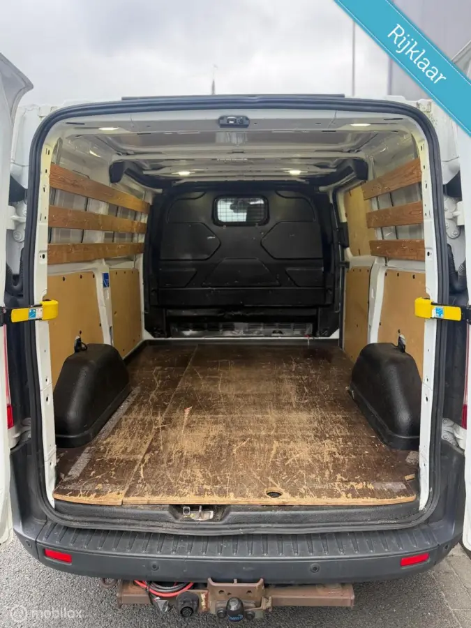 270 2.2 TDCI L1H1, Airco, Camera, Marge!