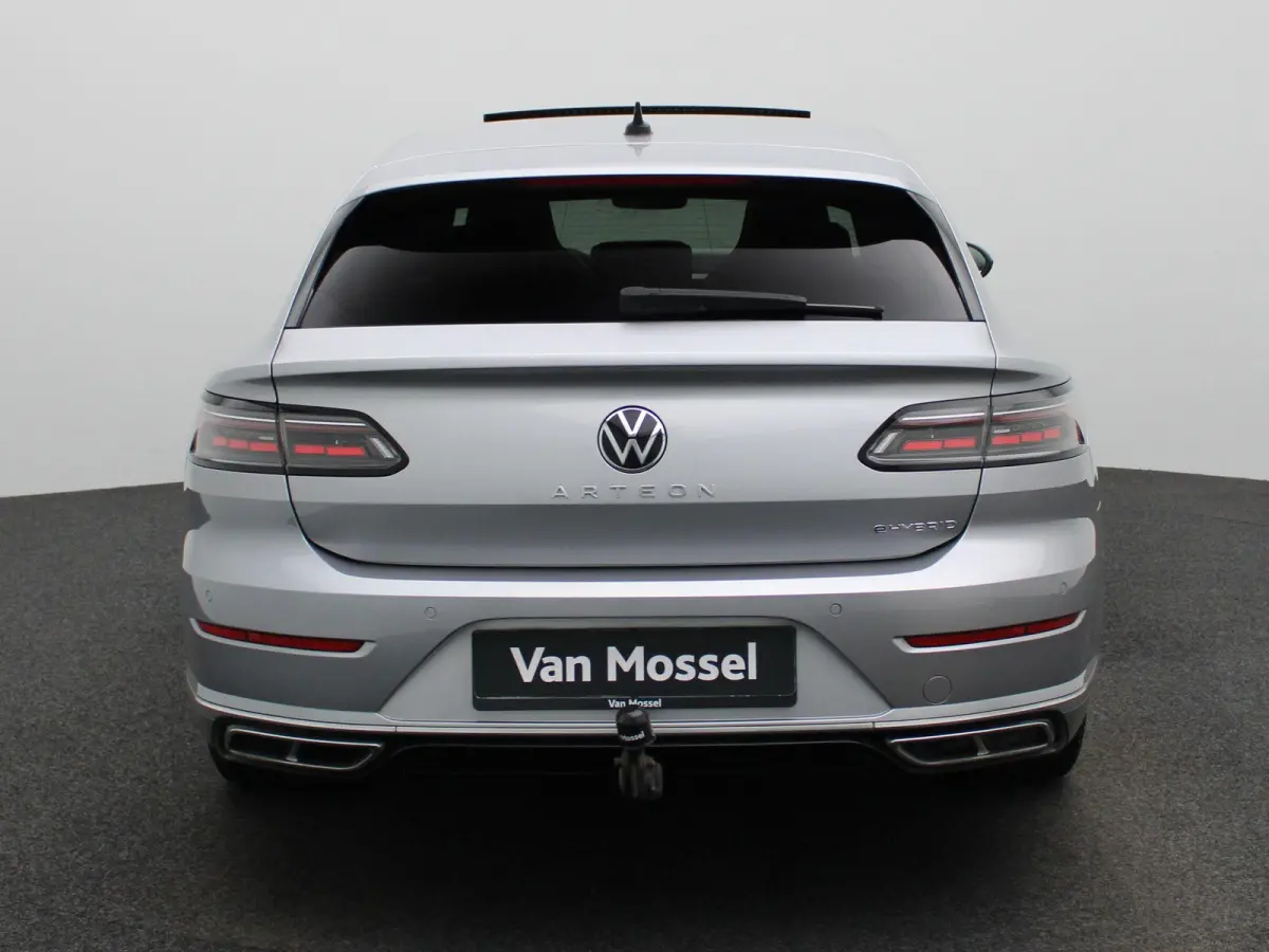 1.4 TSI eHybrid R-Line Business+ | PANORAMADAK | 360 CAMERA | MEMORY | TREKHAAK | ELEKTRISCHE KOFFERKLEP | STOELVERWARMING | KEYLESS | VIRTUAL COCKPIT | ADAPTIVE CRUISE CONTROL | LANE ASSIST