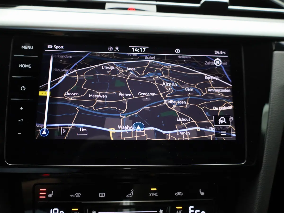 1.4 TSI eHybrid R-Line Business+ | PANORAMADAK | 360 CAMERA | MEMORY | TREKHAAK | ELEKTRISCHE KOFFERKLEP | STOELVERWARMING | KEYLESS | VIRTUAL COCKPIT | ADAPTIVE CRUISE CONTROL | LANE ASSIST