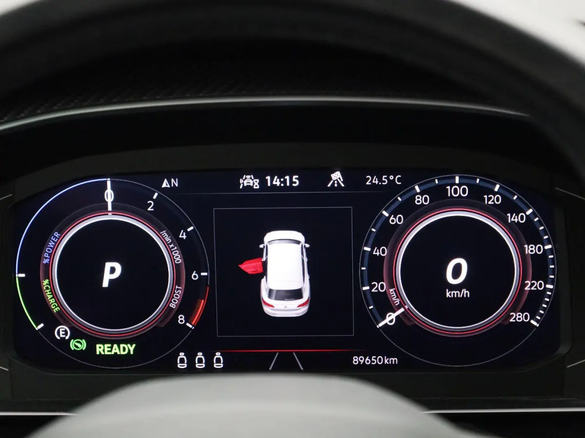 1.4 TSI eHybrid R-Line Business+ | PANORAMADAK | 360 CAMERA | MEMORY | TREKHAAK | ELEKTRISCHE KOFFERKLEP | STOELVERWARMING | KEYLESS | VIRTUAL COCKPIT | ADAPTIVE CRUISE CONTROL | LANE ASSIST