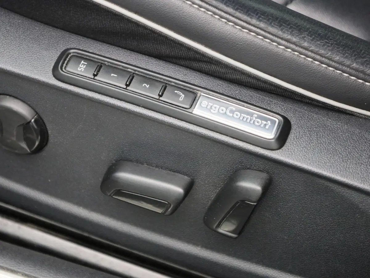 1.4 TSI eHybrid R-Line Business+ | PANORAMADAK | 360 CAMERA | MEMORY | TREKHAAK | ELEKTRISCHE KOFFERKLEP | STOELVERWARMING | KEYLESS | VIRTUAL COCKPIT | ADAPTIVE CRUISE CONTROL | LANE ASSIST