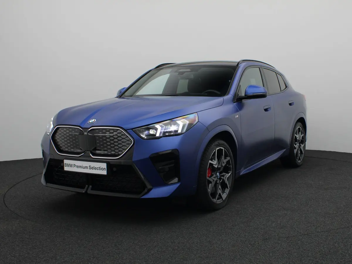 xDrive30 M Sportpakket Pro | Innovation Pack | Comfort Pack | Stuurwielrand verwarmd | Ppanoramadak | Elektrisch Verstelbare Sportstoelen | Driving Assistant Professional | Harman Kardon | P