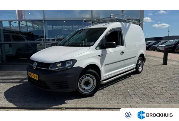 2.0 TDI (EUR6) 102PK UNIEK 18.780 KM | RVS imperiaal en sidebars | Airco | PDC | Trekhaak