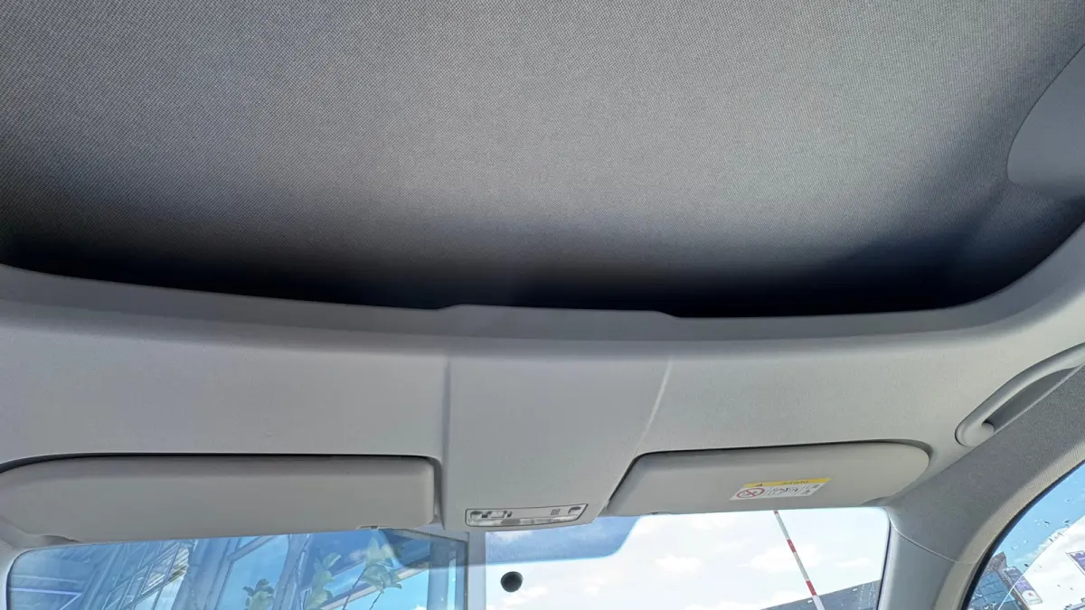 2.0 TDI (EUR6) 102PK UNIEK 18.780 KM | RVS imperiaal en sidebars | Airco | PDC | Trekhaak