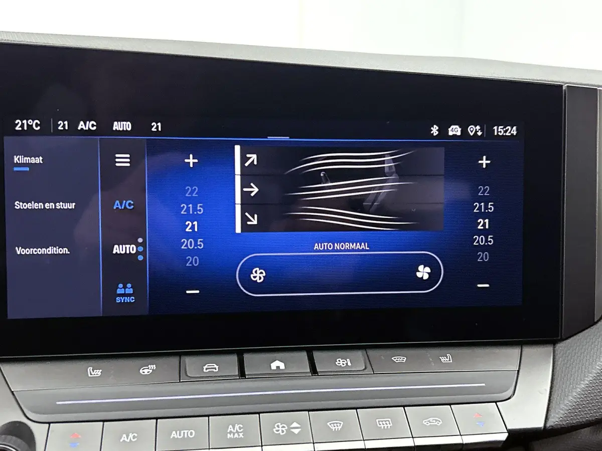 54 kWh GS | Head-up display | Alcantara | Stoel en stuurverwarming |