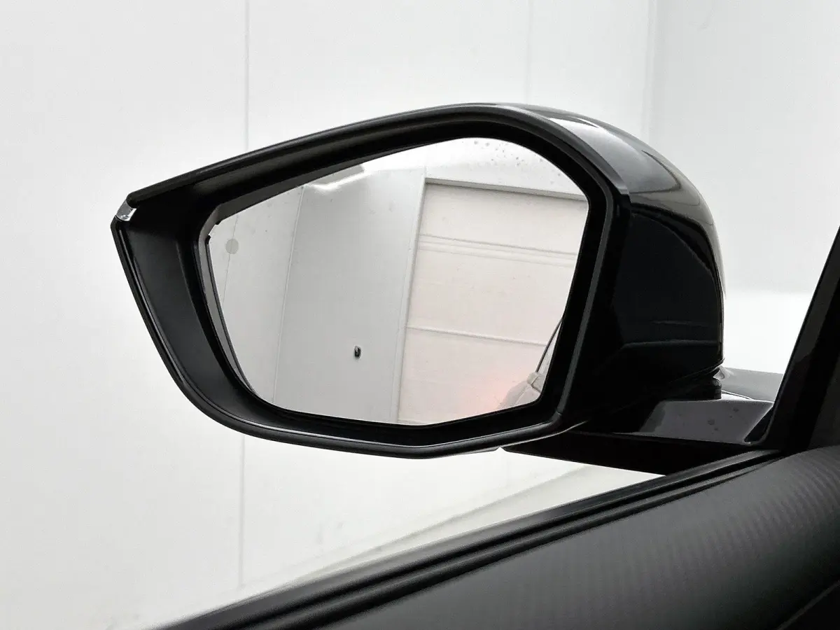 54 kWh GS | Head-up display | Alcantara | Stoel en stuurverwarming |