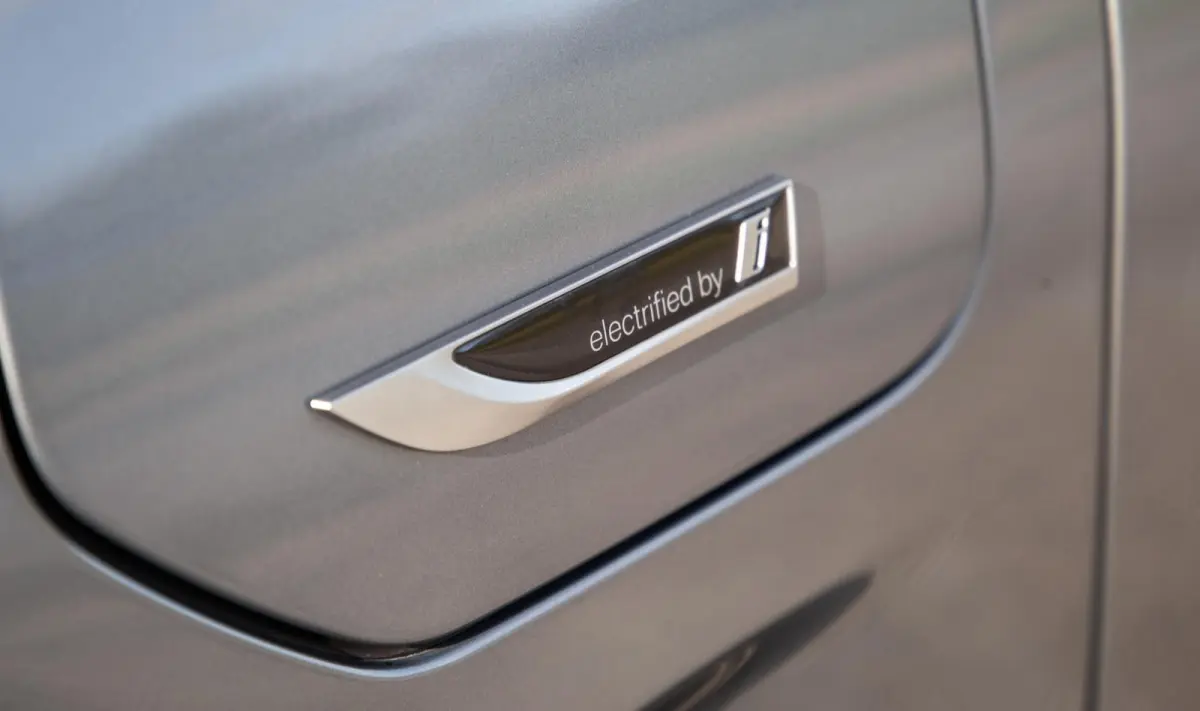 xDrive30e High Executive CARPLAY / 360 CAMERA / STOELVERWARMING / PERFECT ONDERHOUDEN