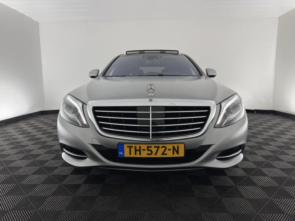 500 4Matic (INCL-BTW) Aut. *PANO | LEATHER | FULL-LED | BURMESTER | DISTRONIC | BLINDSPOT | TOPVIEW | MEMORY-PACK | DIGI-COCKPIT | HEATED-COMFORTSEATS | AIR-SUSPENSION | PRIVACY-GLASS | HEAD