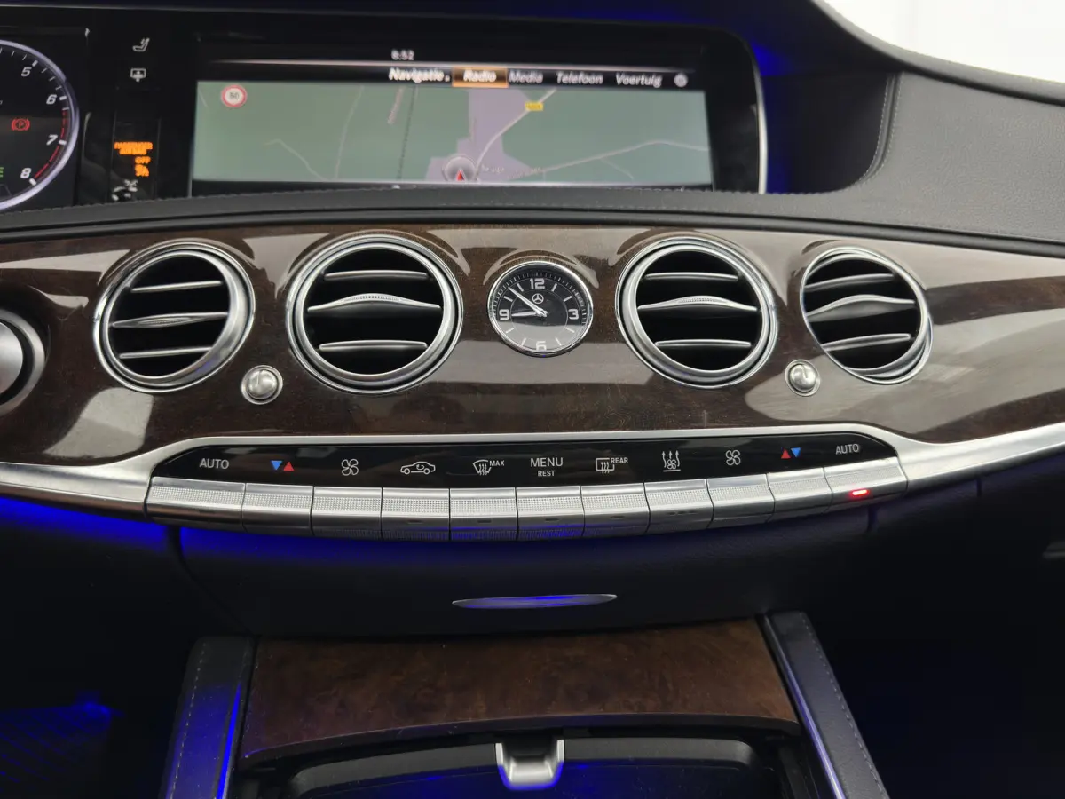 500 4Matic (INCL-BTW) Aut. *PANO | LEATHER | FULL-LED | BURMESTER | DISTRONIC | BLINDSPOT | TOPVIEW | MEMORY-PACK | DIGI-COCKPIT | HEATED-COMFORTSEATS | AIR-SUSPENSION | PRIVACY-GLASS | HEAD