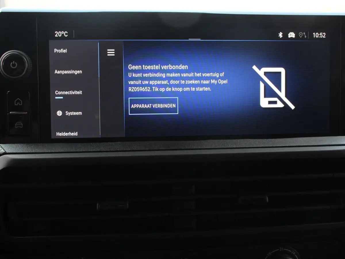 1.5 Diesel 120pk L3 Apple Carplay /  Android Auto Parkeersensoren V+A Trekhaak Camera Navigatie Cruise Control LED koplampen houten afwerking laadruimte