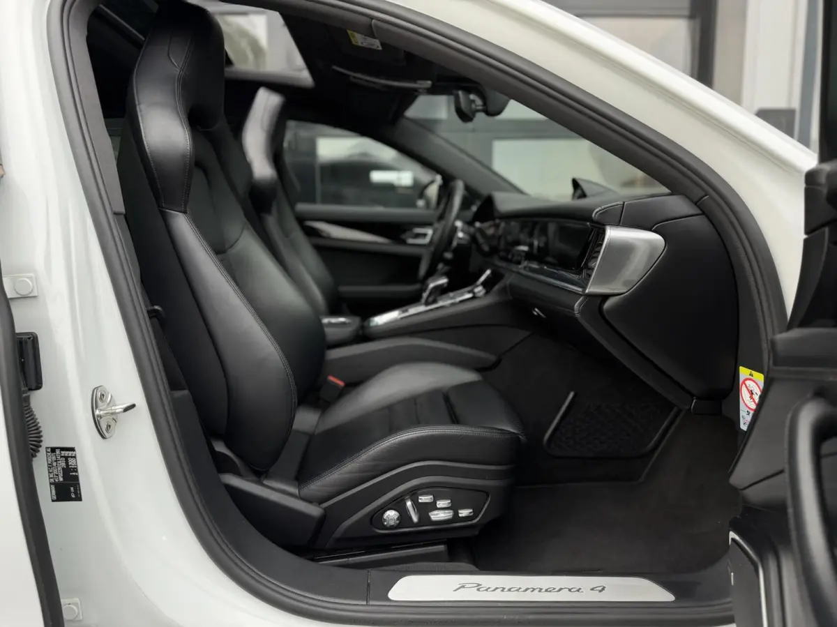 2.9 V6 E-Hybrid / PANO / SPOR