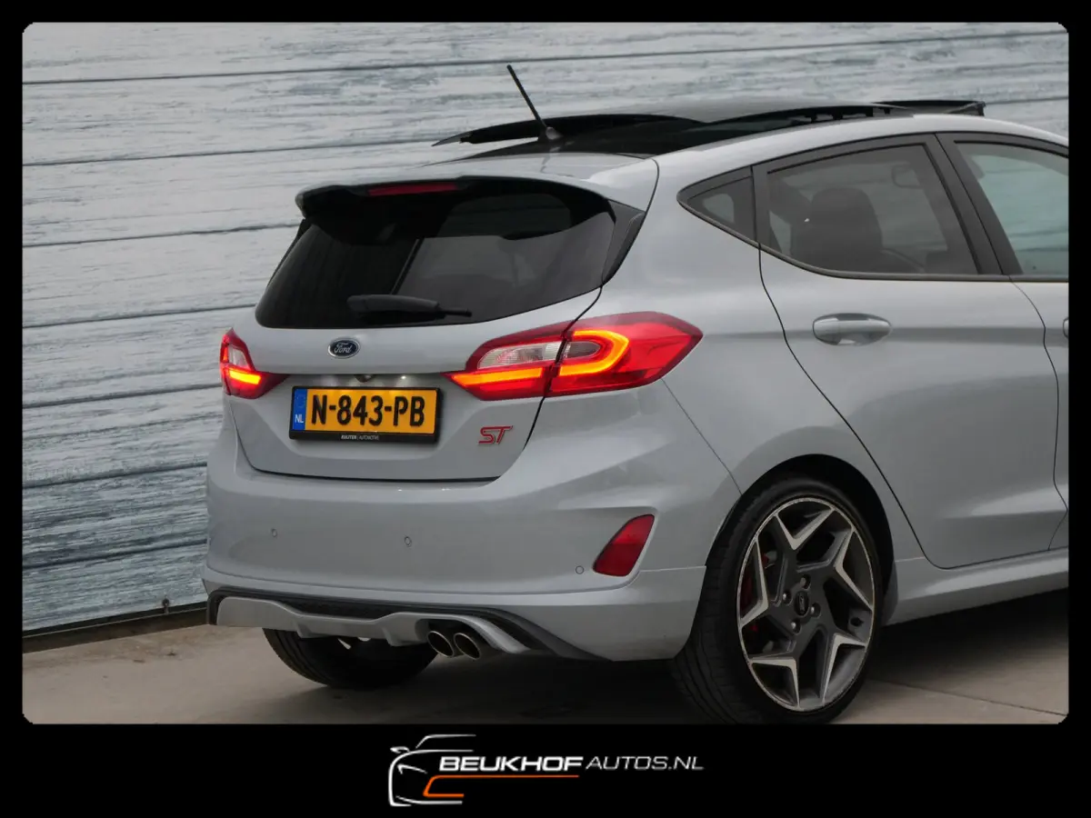 1.5 EcoBoost ST-3 Performance 200Pk Leer Carplay