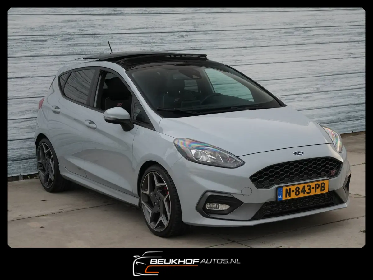 1.5 EcoBoost ST-3 Performance 200Pk Leer Carplay