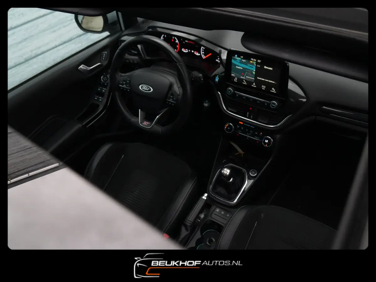 1.5 EcoBoost ST-3 Performance 200Pk Leer Carplay
