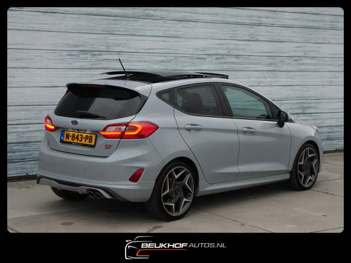 1.5 EcoBoost ST-3 Performance 200Pk Leer Carplay