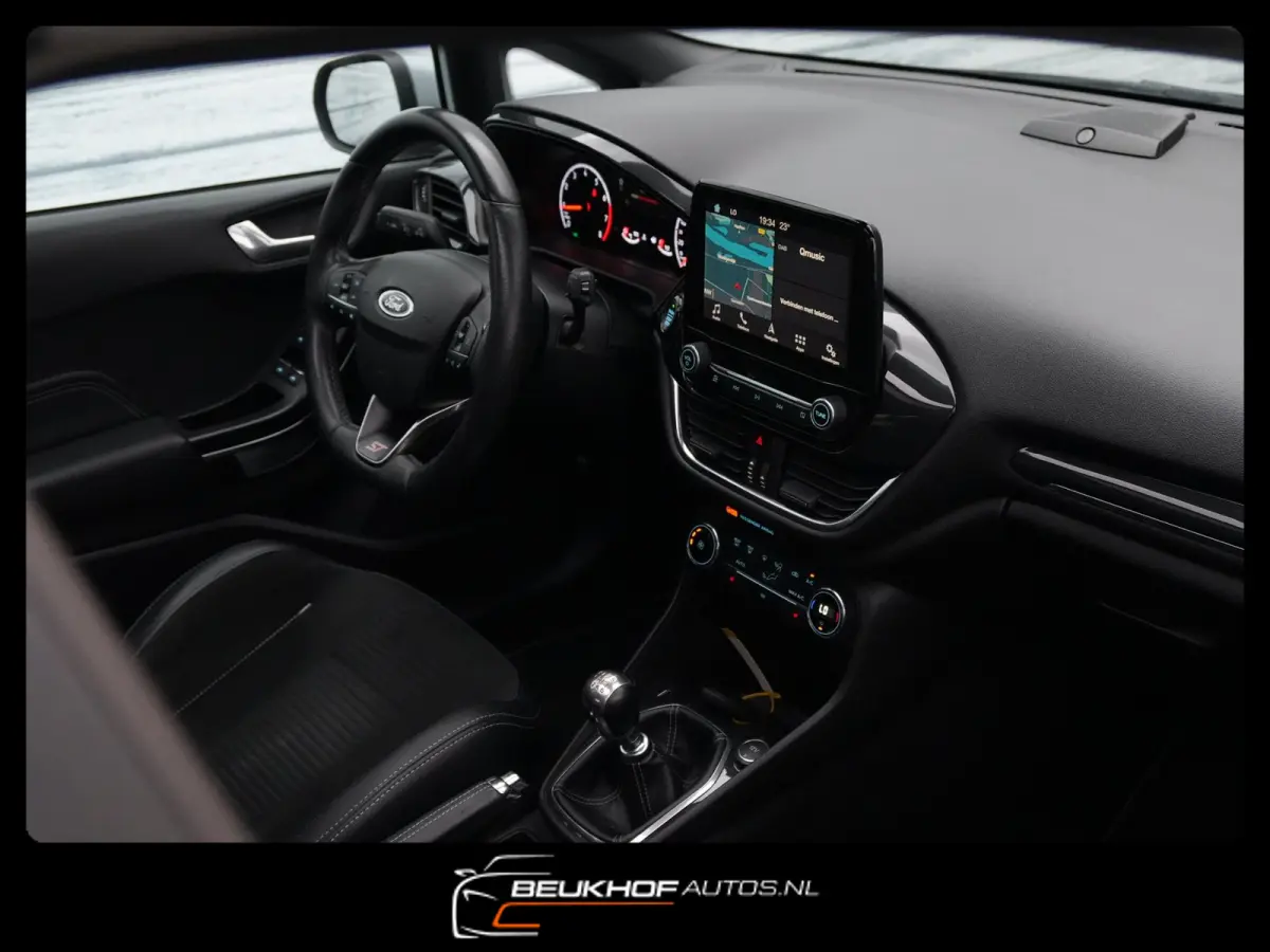 1.5 EcoBoost ST-3 Performance 200Pk Leer Carplay