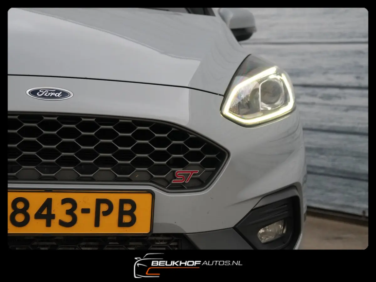 1.5 EcoBoost ST-3 Performance 200Pk Leer Carplay