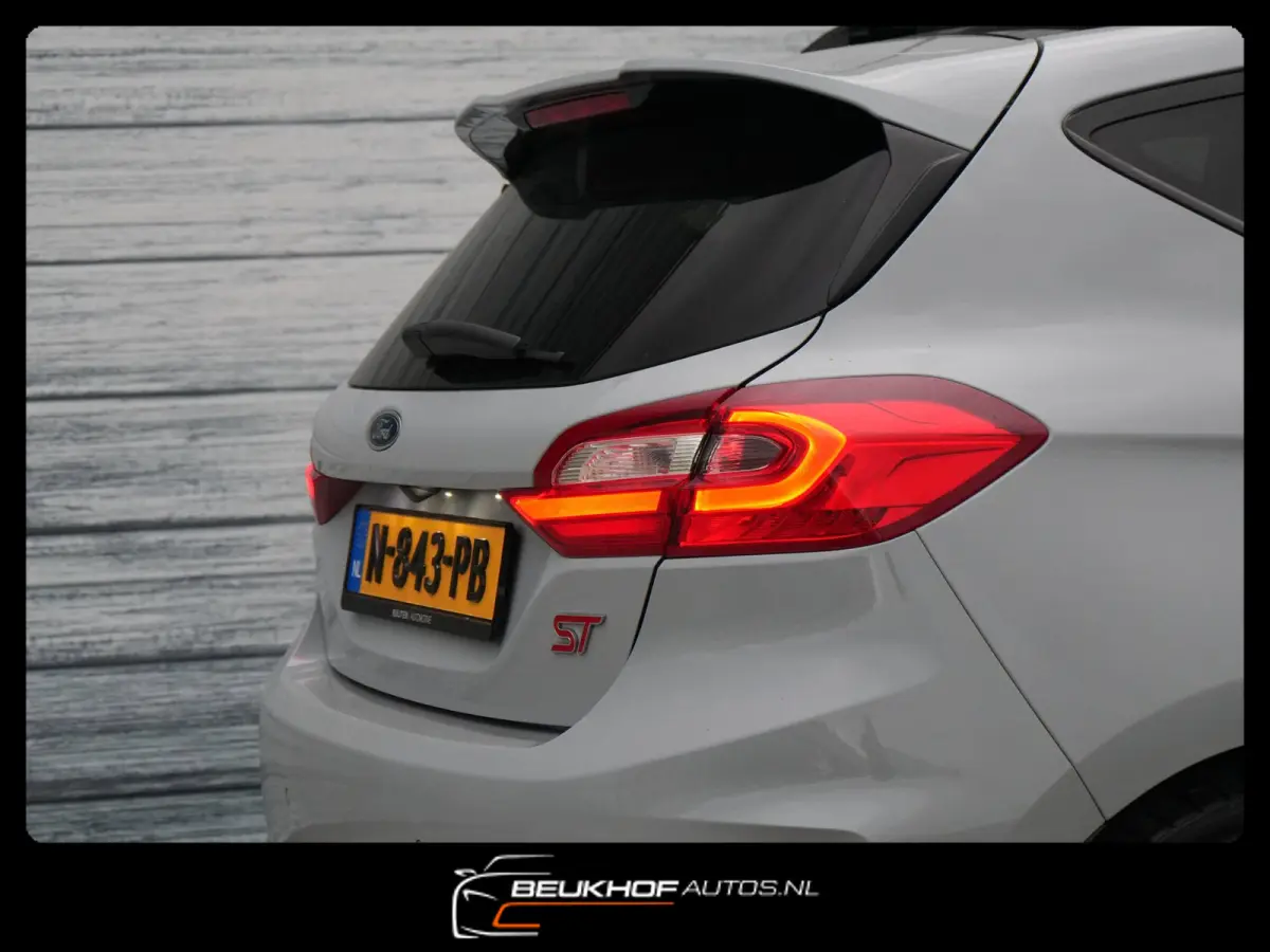 1.5 EcoBoost ST-3 Performance 200Pk Leer Carplay