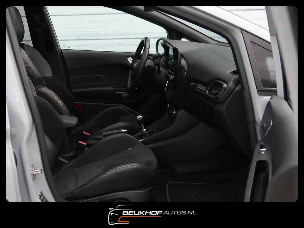 1.5 EcoBoost ST-3 Performance 200Pk Leer Carplay