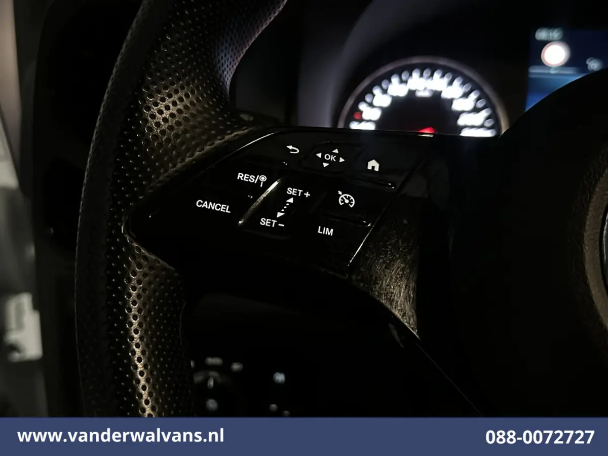 116 CDI 164pk L2H1 2025 Model Euro6 Airco | XL MBUX | Camera | Navigatie | Adaptieve Cruisecontrol Stoelverwarming, Parkeersensoren, Bijrijdersbank