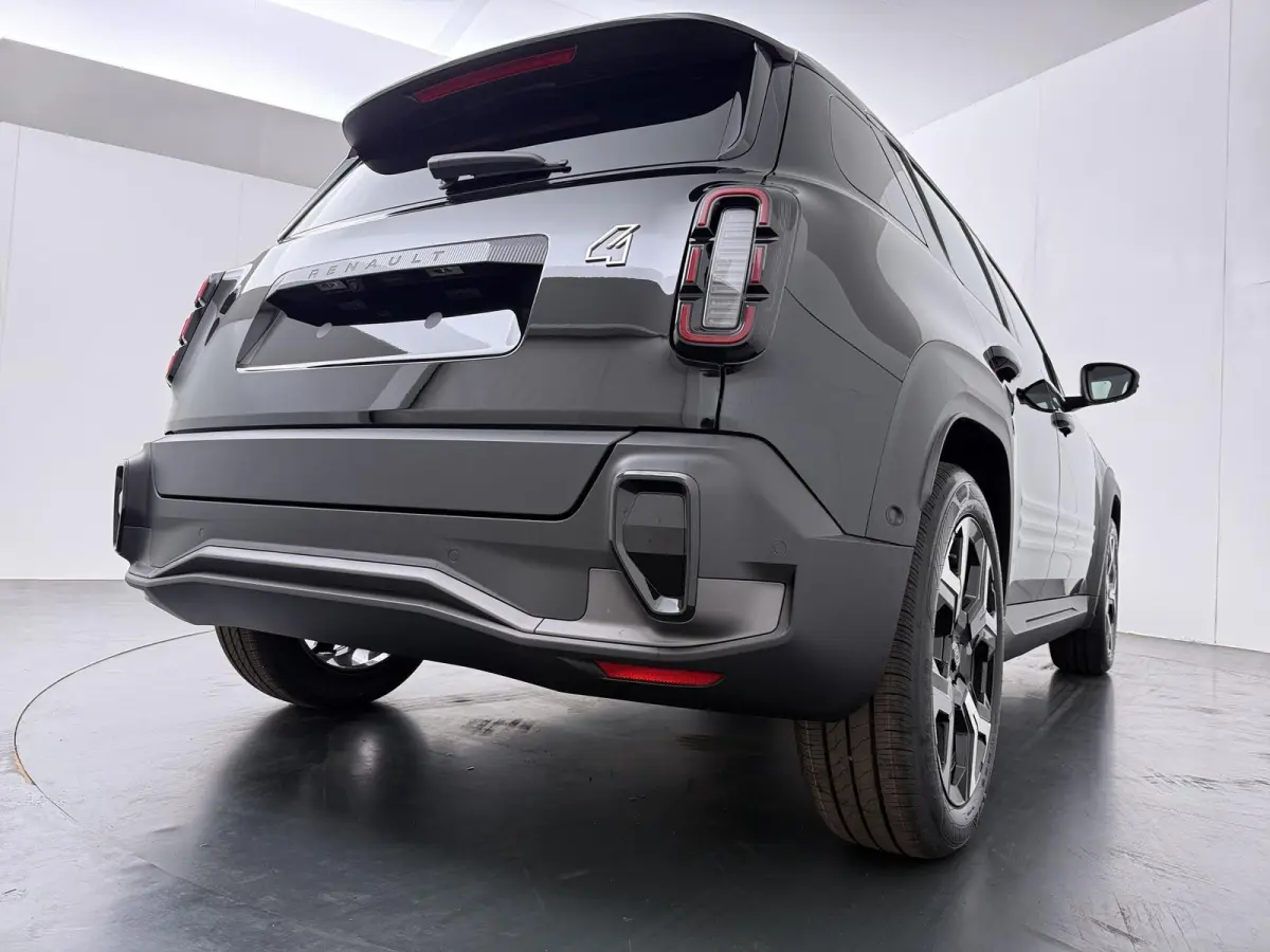 techno 150 pk comfort range | Harman Kardon | Stoel- & Stuurverw. | pack safety & advanced driving assist |