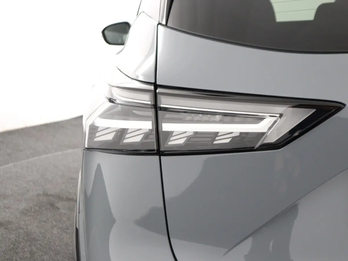 1.5 e-Power Tekna Plus | € 3.000,- voorraadvoordeel! | Lederen bekleding | Panoramadak |