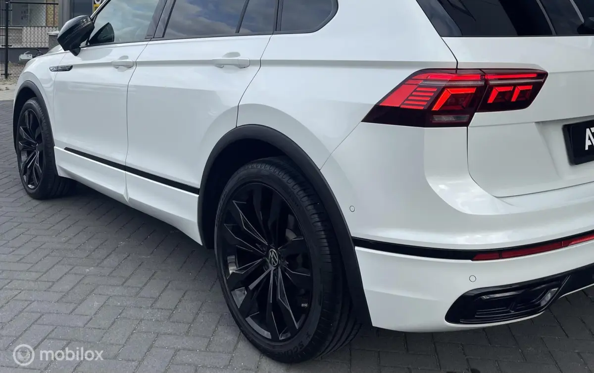 1.5 TSI DSG 3xR-Line 150PK Hu Sfe