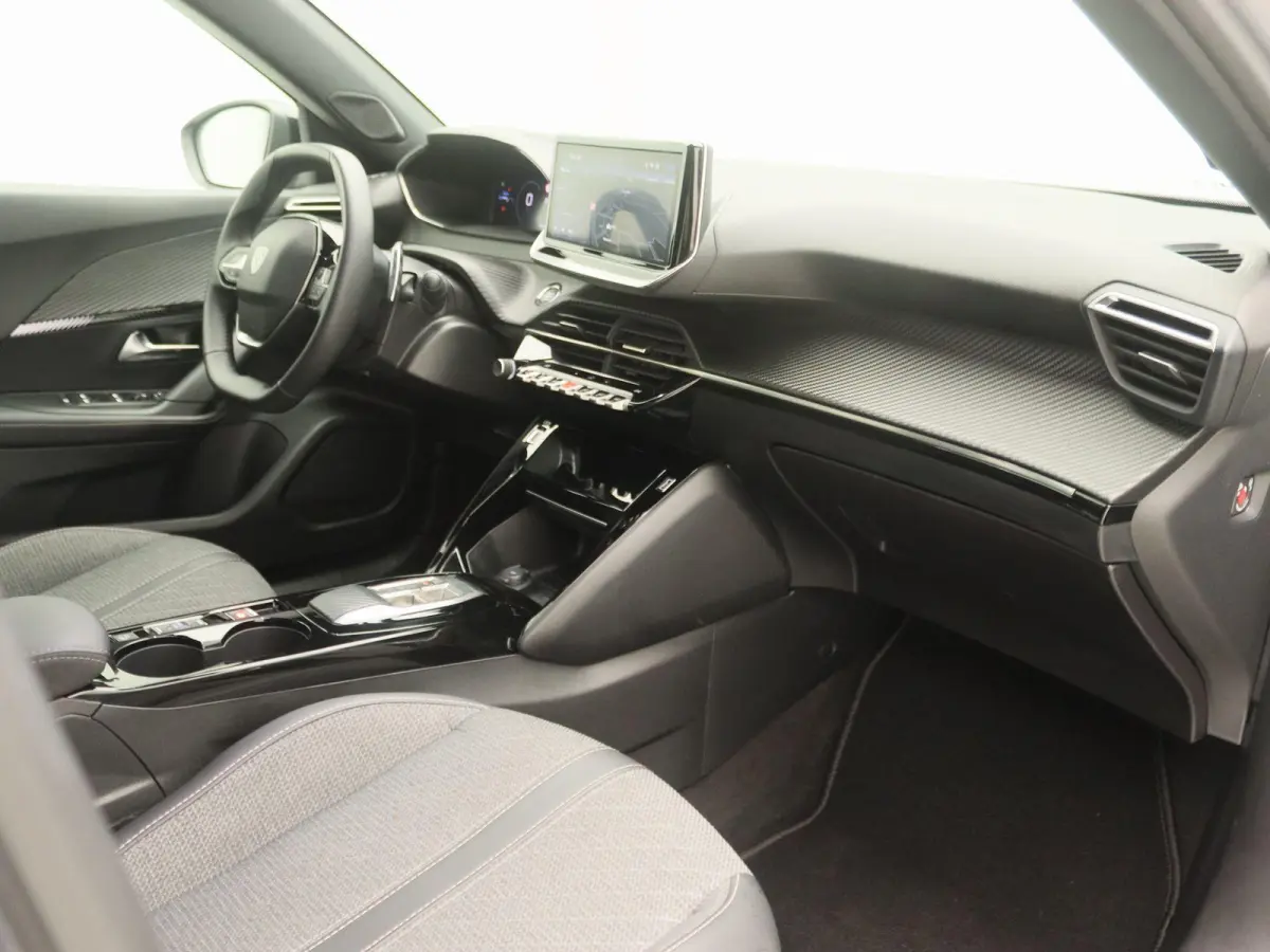 1.2 Hybrid 136 GT | Apple Carplay/Android Auto | Camera | Led Verlichting | Airco |