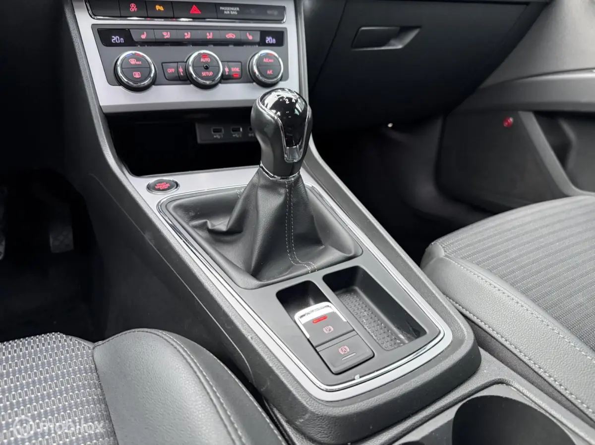 1.5 TSI Xcellence Business Intense Full-LED/Carplay