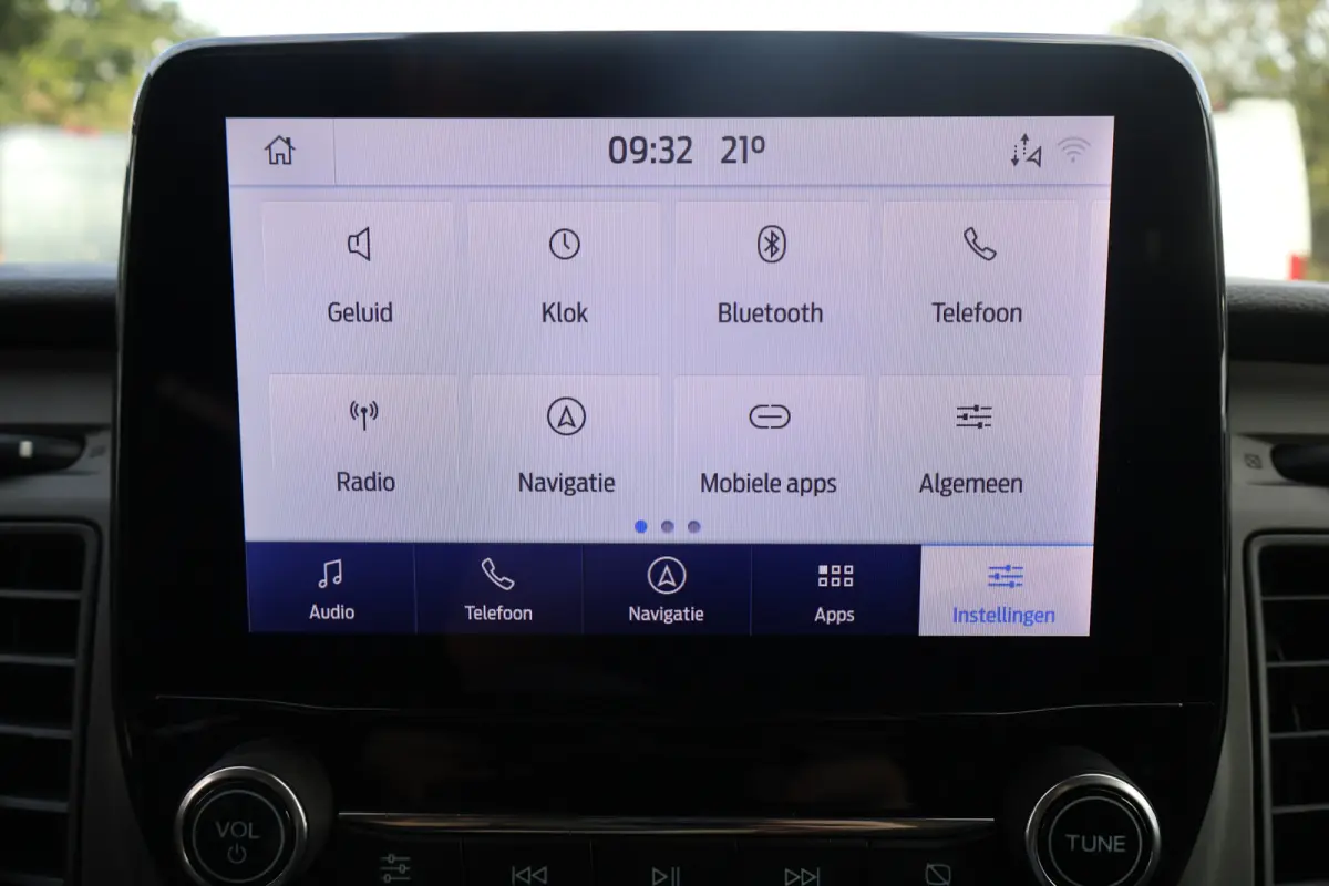 2.0 TDCI L2 H1 Limited Automaat Airco Camera