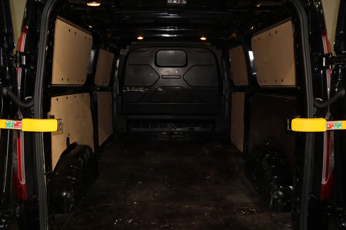 2.0 TDCI L2 H1 Limited Automaat Airco Camera